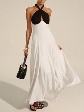 NWT Commense Halter Neck Cut-Out Maxi Dress size medium resortwear